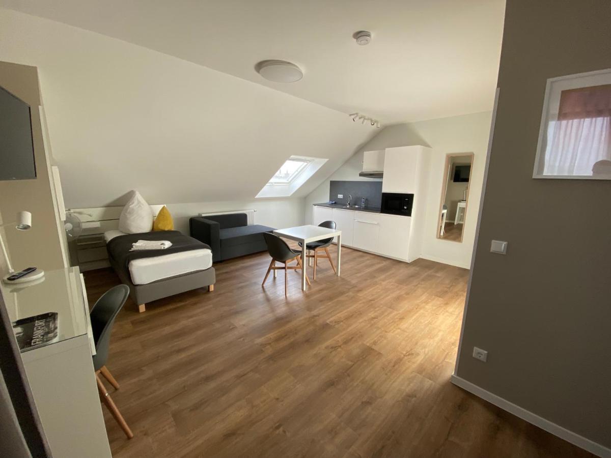 Zur Waldlust Hotel Frankfurt am Main Ngoại thất bức ảnh