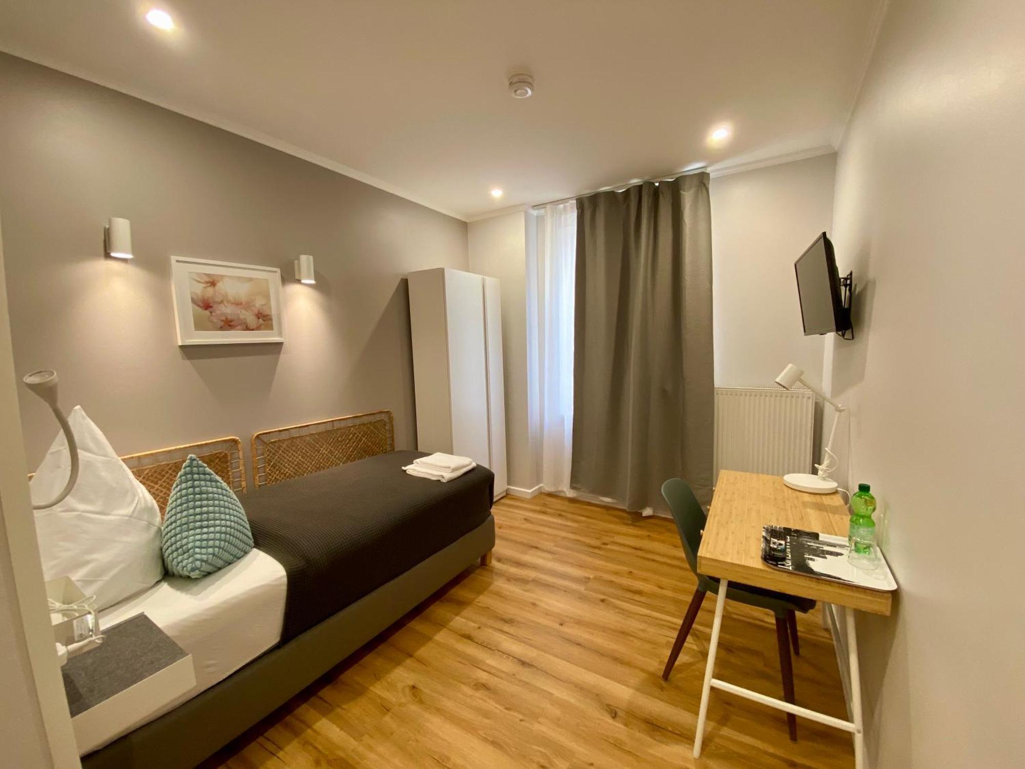 Zur Waldlust Hotel Frankfurt am Main Ngoại thất bức ảnh