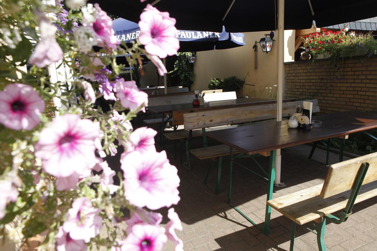 Zur Waldlust Hotel Frankfurt am Main Ngoại thất bức ảnh